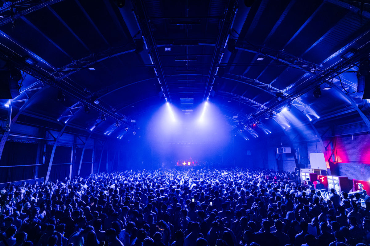 Loading... just a sec